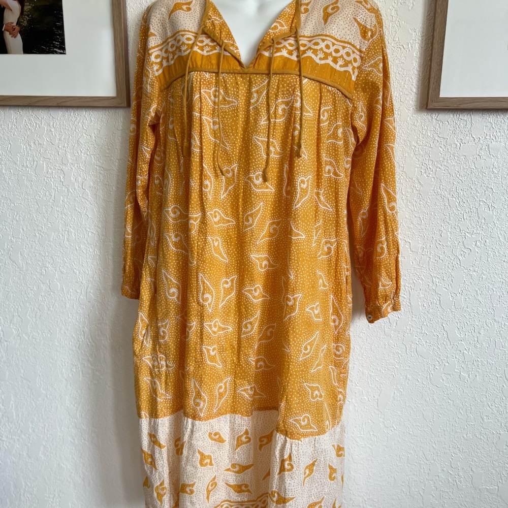 Matta Yellow and White Patterned Fabric